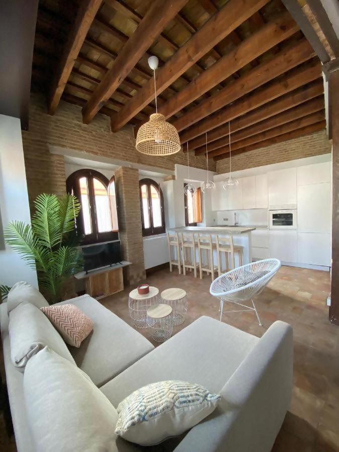 Hostfy Centro Puerta Osario Daire Sevilla Dış mekan fotoğraf